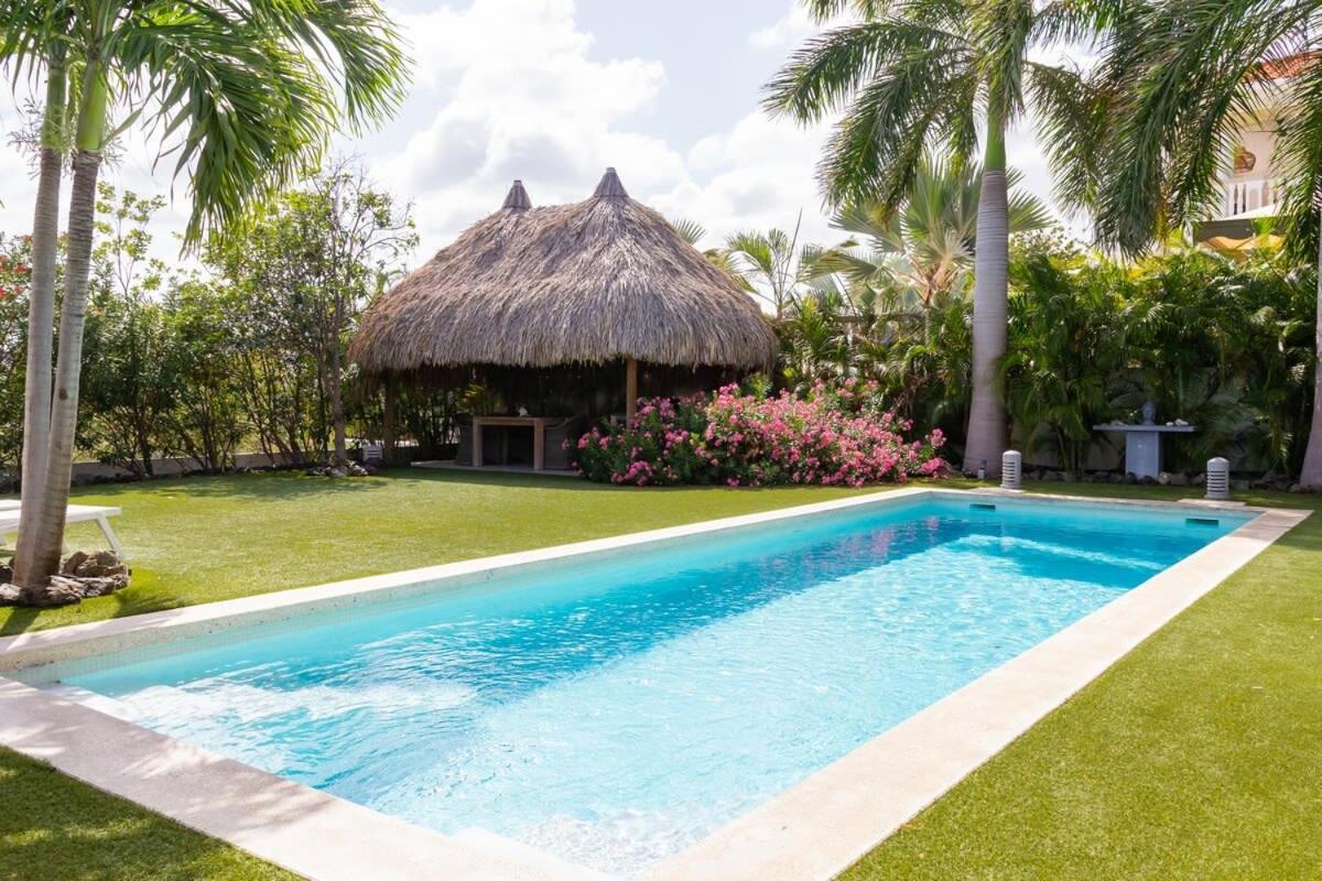 Stylish 4 Bedroom Modern Villa Design, Walking Distance From The Beach Jan Thiel Ngoại thất bức ảnh