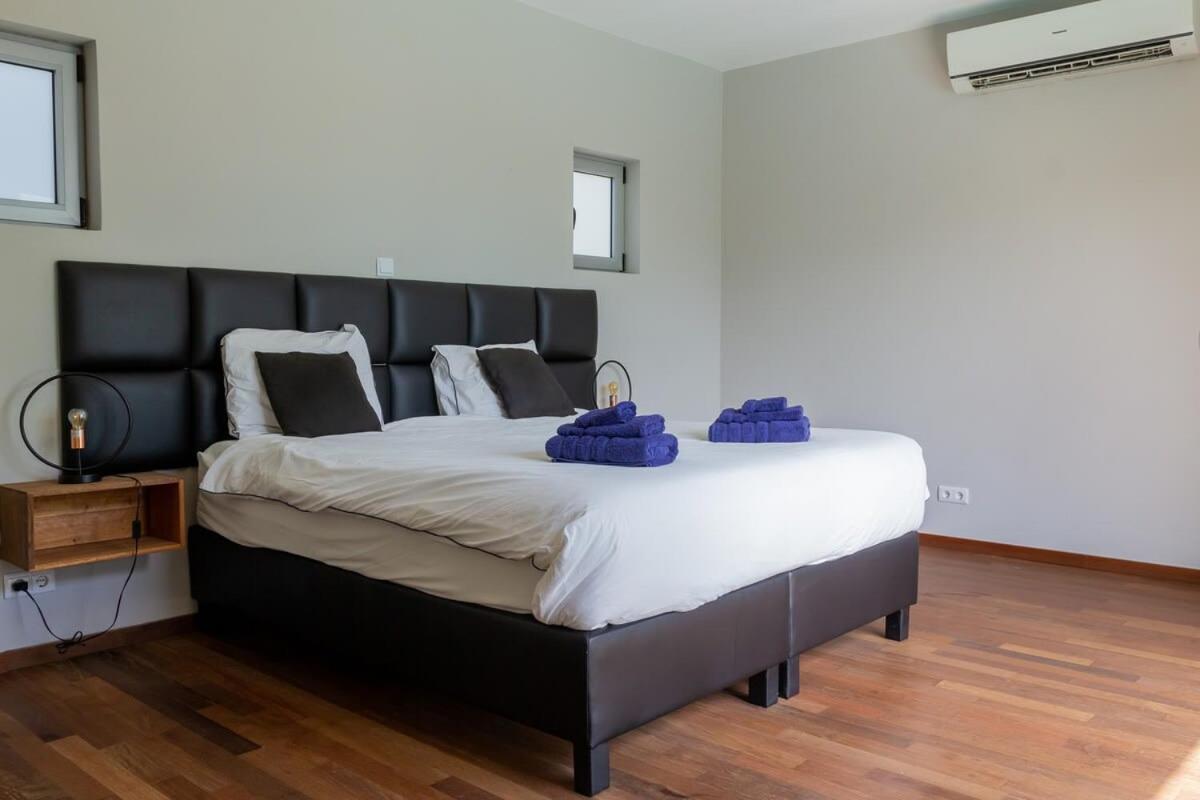 Stylish 4 Bedroom Modern Villa Design, Walking Distance From The Beach Jan Thiel Ngoại thất bức ảnh